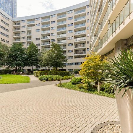 Deluxe Apartment Wronia 45 With Ac, Parking & Balcony By Renters Prestige Varşovia Exterior foto